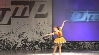 Maddie Ziegler - USO Show