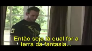 Cm Punk Invade Casa de Fã de John Cena