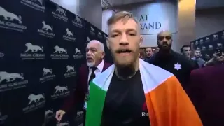 UFC 194 : Conor McGregor entrance  (The Foggy Dew