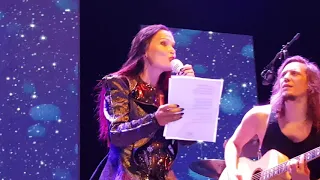 Tarja - Lanterna dos Afogados (singing in Portuguese)