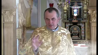 З пошаною відносіться до старших 🧓🧔людей✝️ Отець Василь Колодій