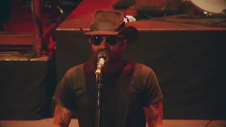 Cody Jinks | "Somewhere In The Middle" | Red Rocks Live