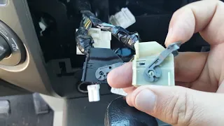 2004-2012 NISSAN TITAN FACTORY STEREO REMOVAL