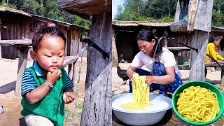 Rita cooking noodles for her nephew and son @Ritarojan