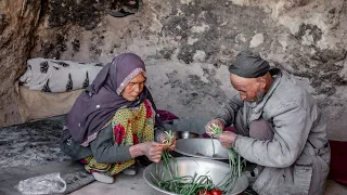 Primitive Life | Old Lovers Find Peace in Cave Living | Village Life Afghanistan