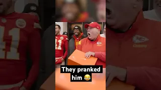 Mahomes and Kelce Prank Andy Reid 😂 #shorts