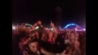 EDC Las Vegas 2015, wheelchair crowd surf