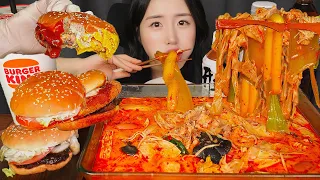 아니 이게 꿀조합일 줄이야!!!🤩 온갖 당면 때려 넣은 마라탕 & 버거킹 와퍼 버거 먹방 ASMR | EATING SOUNDS MALATANG BURGER