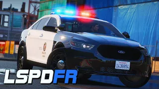 LAPD Officers deal with the crazies (PART 1) - GTA 5 LSPDFR