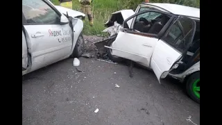 В Омске два человека погибли в ДТП с пассажирским автобусом