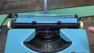 SKY BLUE AND GOOD AS NEW!! 1960 Olympia SF portable typewriter
