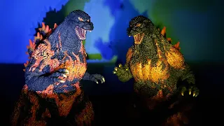 X-Plus 30cm Burning Godzilla Yuji Sakai RIC Exclusive and Standard Edition Review