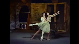 ROMEO AND JULIET, ACT 3 ballet with Rudolf Nureyev & Margot Fonteyn, music by Sergei Prokofiev, 1966