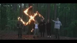 Versteckte Kamera: Polnische Neonazis feiern im Wald Hitlers Geburtstag