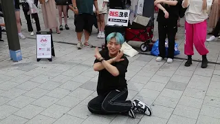 Kpop&JHKTV]Redcrew Leegangyong in hongdae KNOCK-LEE CHAE YEON홍대 케이팝 이강용 노크 이채연