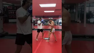 Why you should not pivot on your lead hook in Muay Thai/K1/MMA