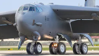 US Massive B-52 Pulls Off Spectacular Crab Landing on Runway