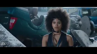 Deadpool 2 Şimdi seni ikiye Bölücem Klip 49