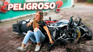 PROS Y CONTRAS de VIAJAR en MOTO ¿Peligroso?