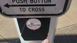 *TTS Voice Pause* My Crosswalk Button Experience At Goldwater Blvd With Campbell APS, Scottsdale, AZ