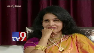 Anveshana team finds 'Aa Okkati Adakku' movie veteran actress Lathasri - Part 2 - TV9