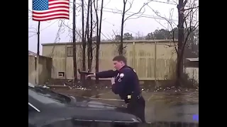 US Police Officer vs Russian Police Officer!!!