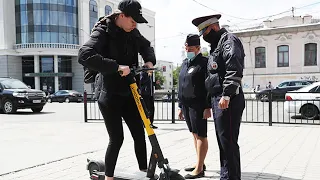 Сотрудники ГИБДД проводят рейды среди водителей электросамокатов по всей Москве