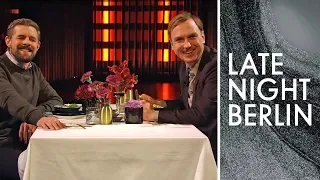 Lars Eidinger, Klaas & ihr Candle light Dinner | Ein Tisch für Zwei | Late Night Berlin | ProSieben