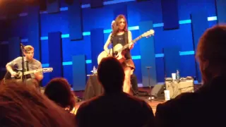 Susanna Hoffs - Different Drum (Philadelphia 2012)