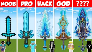 Minecraft DIAMOND SWORD HOUSE BUILD CHALLENGE - NOOB vs PRO vs HACKER vs GOD / Animation