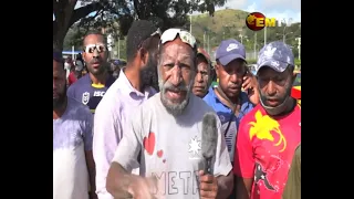 Taxi drivers stage peaceful protest over killing of a taxi driver in Port Moresby
