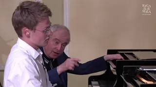 Piano masterclass with András Schiff and student Kasparas Mikužis