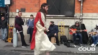 Иисус Танцует Новый приколы 2020 Coffin Dance Jesus  Mem