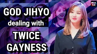 Twice Jihyo dealing with twice's gayness😍