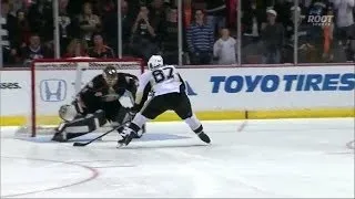 Crosby dances with puck for shootout goal