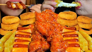 ASMR FRIED FOOD FEAST! CHEESY MOZZARELLA STICKS, ONION RINGS, SPICY FRIED CHICKEN, SAUSAGE RICE CAKE