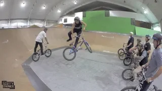 BMX ОЛИМПИАДА - ЧЕЛЛЕНДЖ на РАВНОВЕСИЕ! (BMX OLYMPIC CHALLENGE FOOT DOWN!)