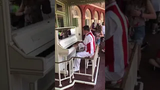 Casey’s corner ragtime piano at Magic Kingdom Orlando Florida