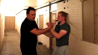 JEET KUNE DO - WING CHUN - Chi Sao