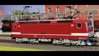 Märklin Br 243 analog