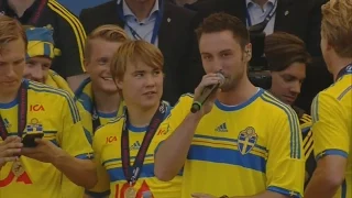 [LIVE] Måns Zelmerlöw - Heroes (Swedish U21 Team Welcome Party TV4 - Kungsträdgården)