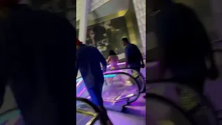 LeBron James goes down wrong escalator to avoid groupies😂😂