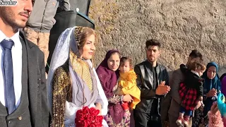 A documentary about the nomadic wedding of Sajjad's niece and taking gifts, dancing and happiness