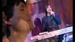 Alejandro Lerner canta "Por amarte asi"- Videomatch