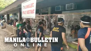 Davao City residents queue at the COMELEC office inside Magsaysay Park as voters' registration resum