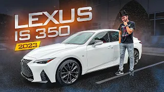 Lexus IS 350 2023 — для тех, кто слушает музыку на CD. Почему в США нет знака "Главная дорога".