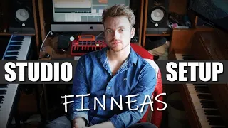 Billie Eilish & Finneas O'Connell INSANE BEDROOM STUDIO SETUP 2020 | Pro Home Studio Episode 3