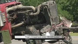 Train crashed into 18-wheeler