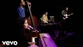 Norah Jones - Come Away With Me (Live)