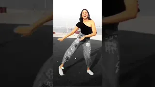 Virat Kohli Dance On Patli Kamriya 🤩🫣 #patlikamariya #viratkohli #shorts #youtubeshorts #trending